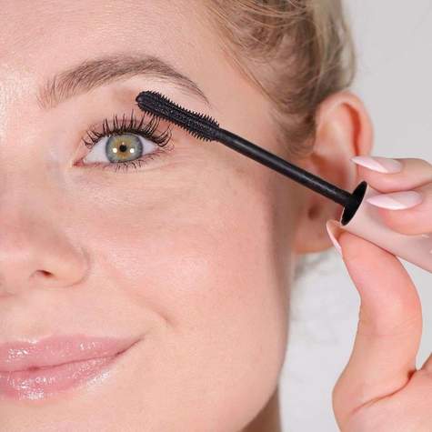 Wander Beauty Upgraded Lashes Treatment Mascara